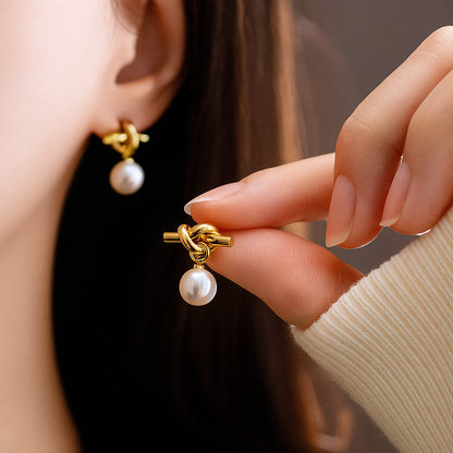 Pearl Drops Earings by Furniffy™