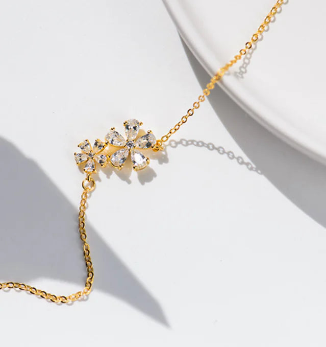 S925 Chic-styled Silver Choker by Furniffy™